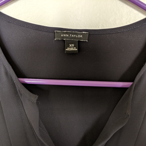 Ann Taylor Navy Blue Blouse - Picture 2 of 3